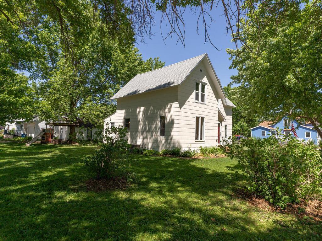 401 Main Street E, Brownsdale, MN 55918 MLS 6001608 Edina Realty