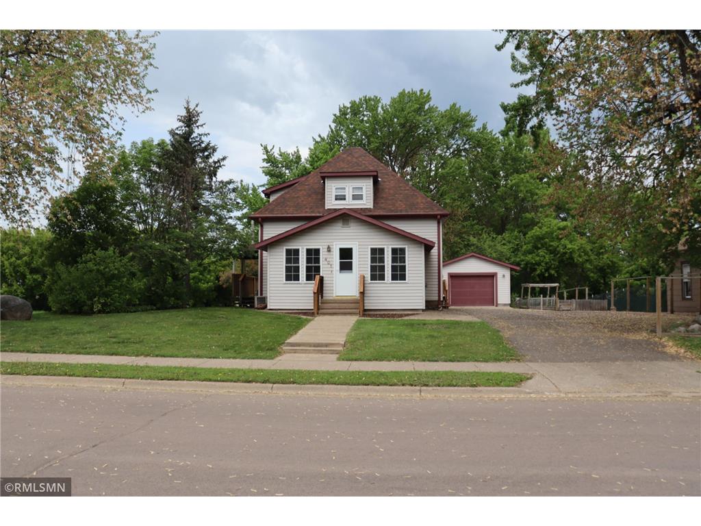 401 Main Street E Hinckley MN 55037 6728846 image1
