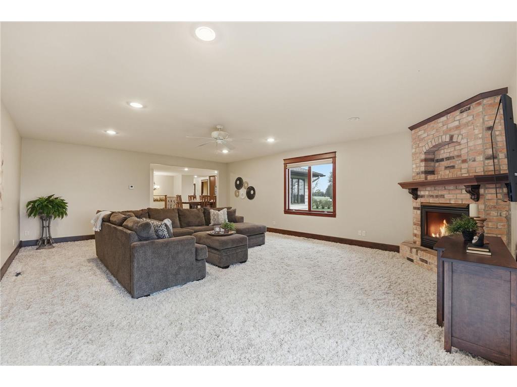 401 N 15th Street Kerkhoven MN 56252 7049930 image14