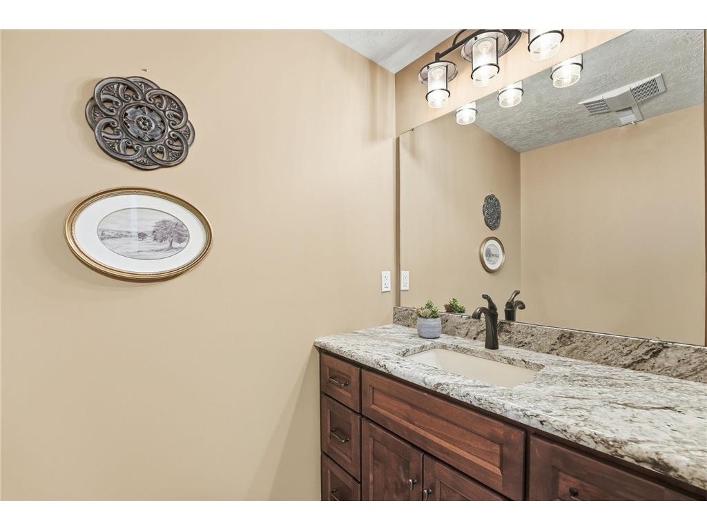 401 N 15th Street Kerkhoven MN 56252 7049930 image26