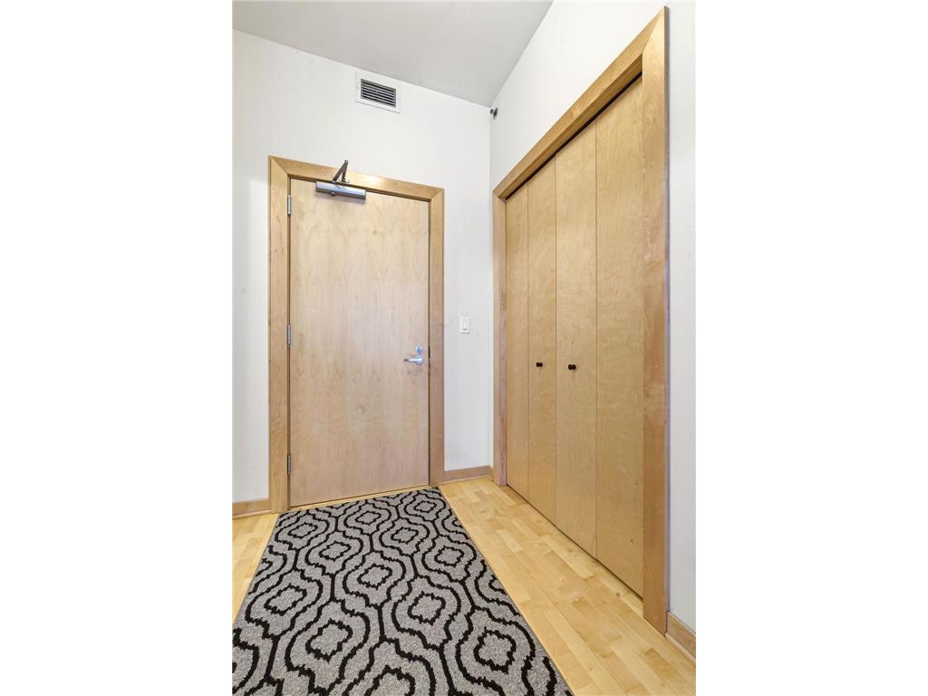 401 N 2nd Street #407 Minneapolis MN 55401 7047328 image19