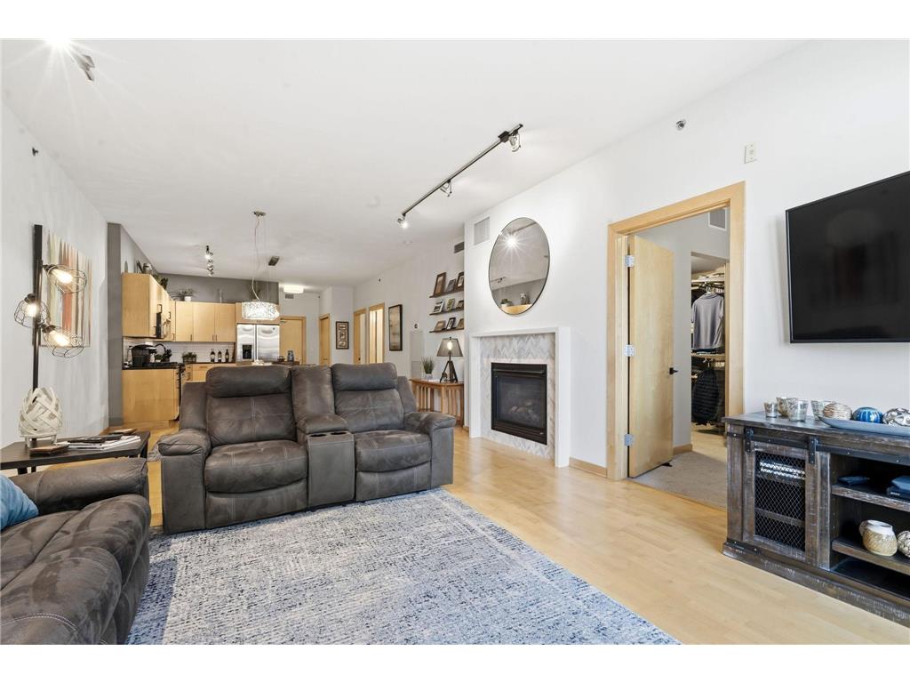 401 N 2nd Street #407 Minneapolis MN 55401 7047328 image7