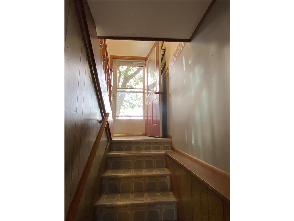 401 Noland Avenue Hayward MN 56043 6798070 image20