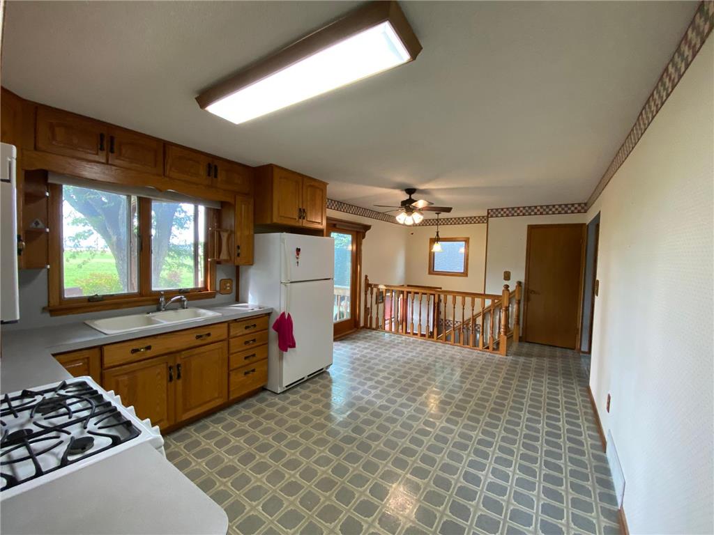 401 Noland Avenue Hayward MN 56043 6798070 image4