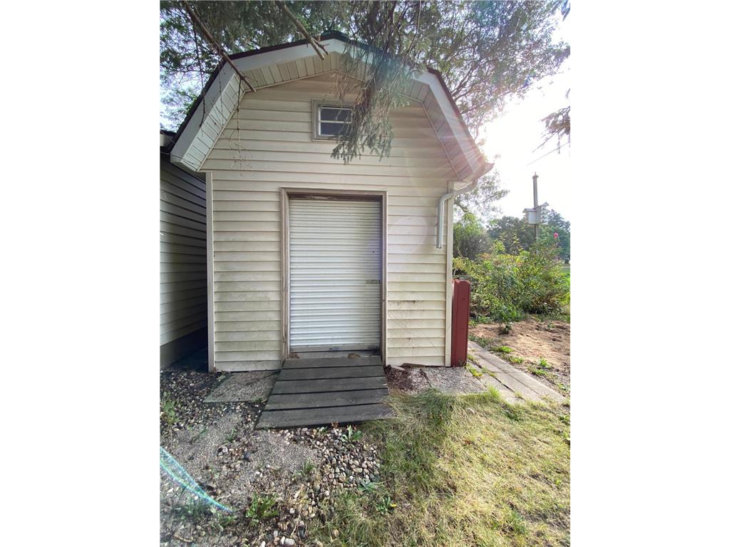 401 Noland Avenue Hayward MN 56043 6798070 image50