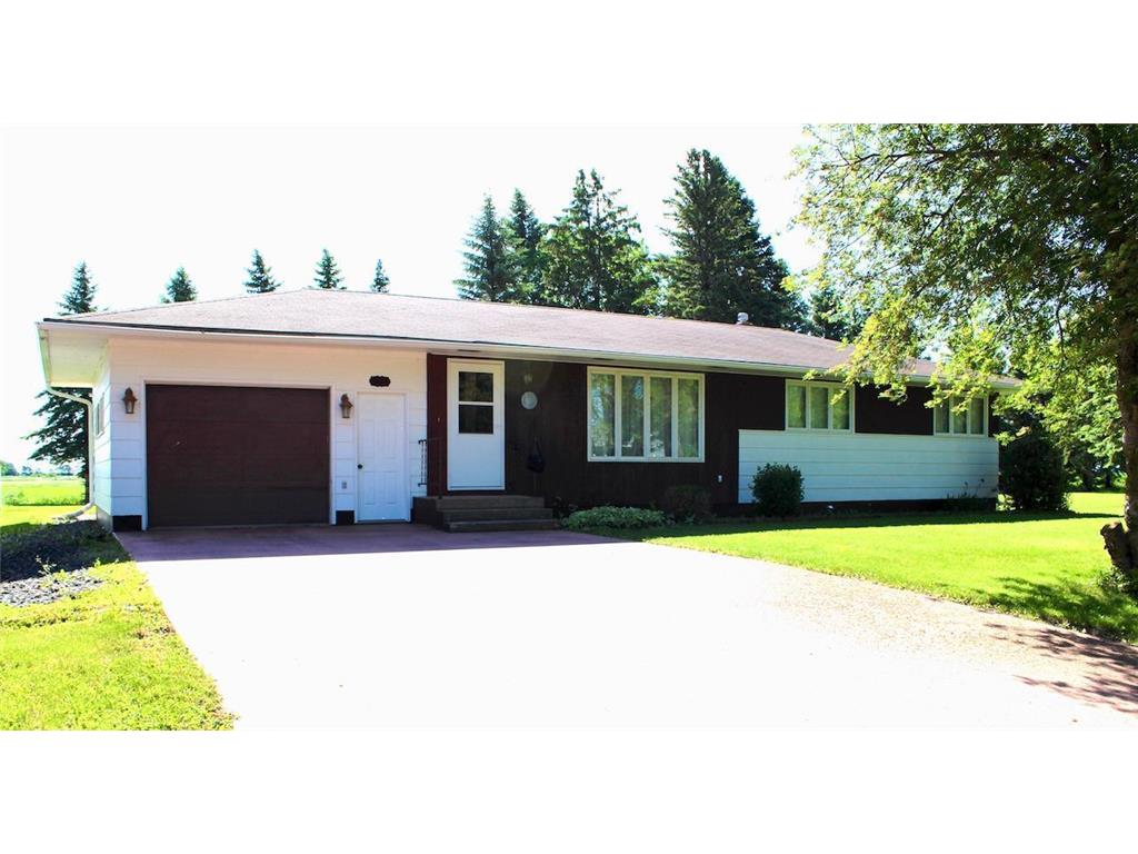 401 Oak Street, Oklee, MN, 56742 MLS 6553092 Edina Realty