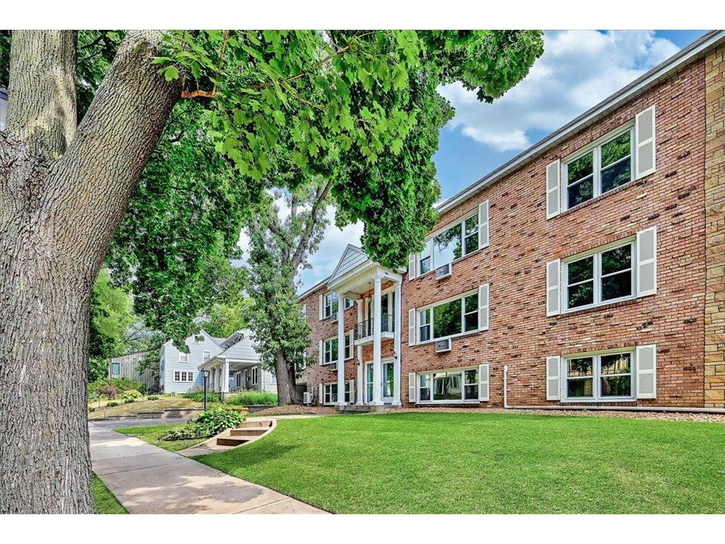 401 Ridgewood Avenue #203 Minneapolis MN 55403 6376226 image1