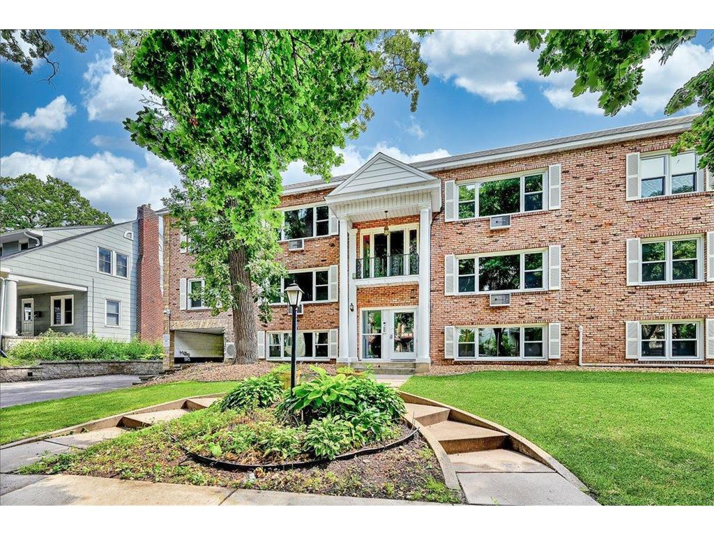 401 Ridgewood Avenue #3 Minneapolis MN 55403 6697874 image1