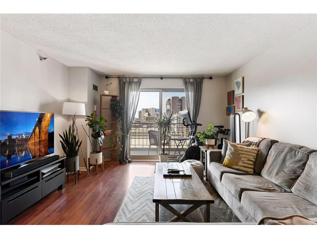 401 S 1st Street #1318 Minneapolis MN 55401 7091983 image3