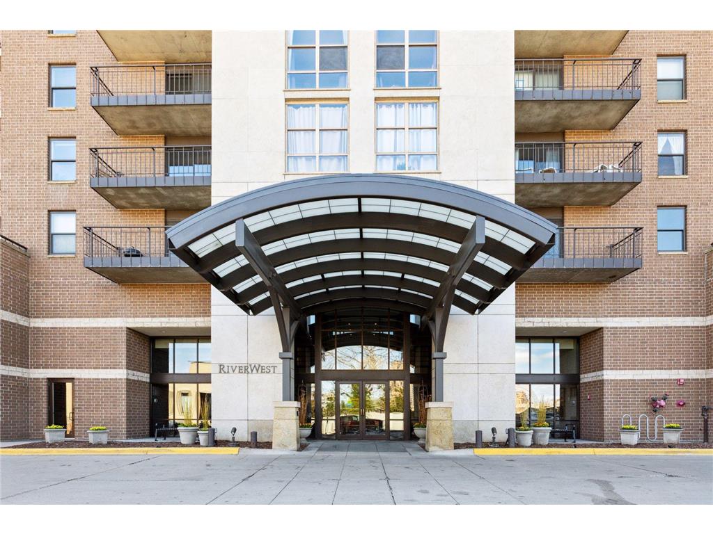 401 S 1st Street #1511 Minneapolis MN 55401 - Mississippi 6682356 image1