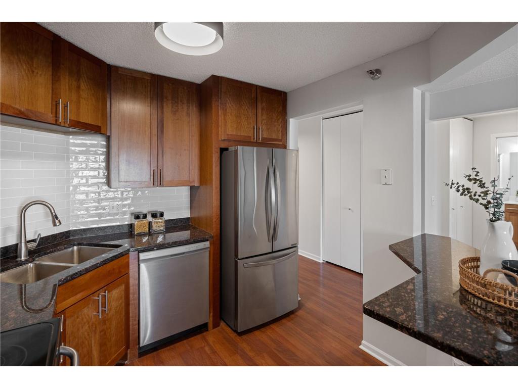 401 S 1st Street #213 Minneapolis MN 55401 7034655 image3