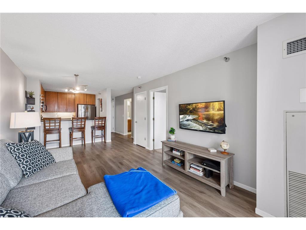 401 S 1st Street #521 Minneapolis MN 55401 7091654 image6
