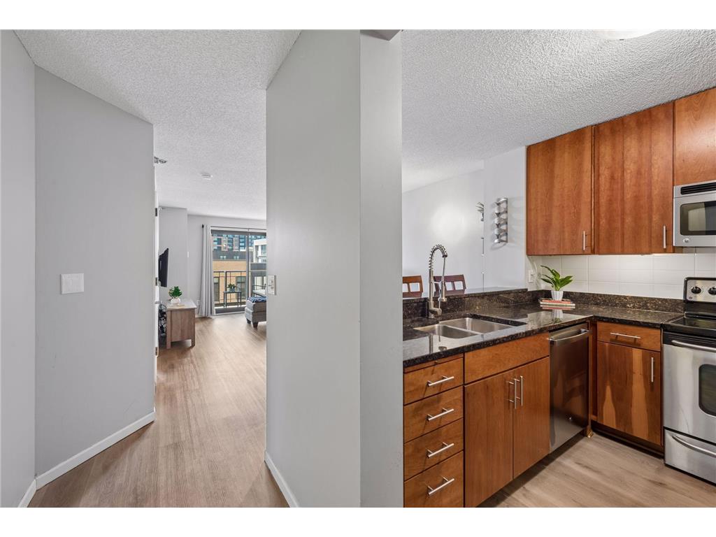 401 S 1st Street #521 Minneapolis MN 55401 7091654 image8