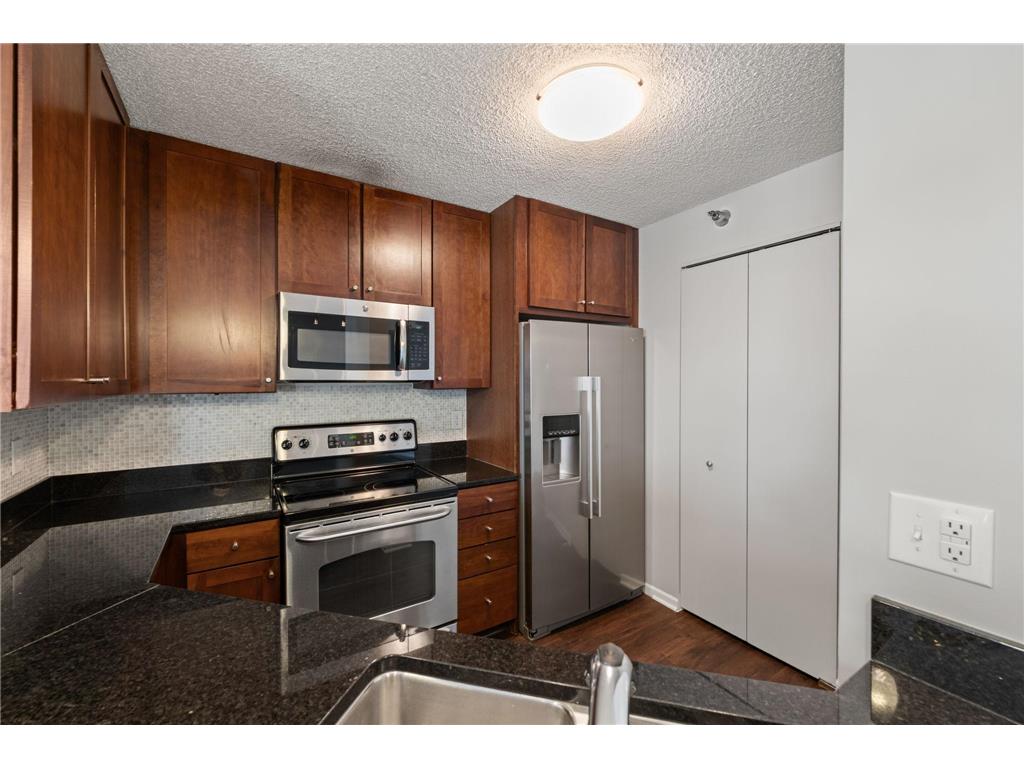 401 S 1st Street #623 Minneapolis MN 55401 - Mississippi 6814834 image5