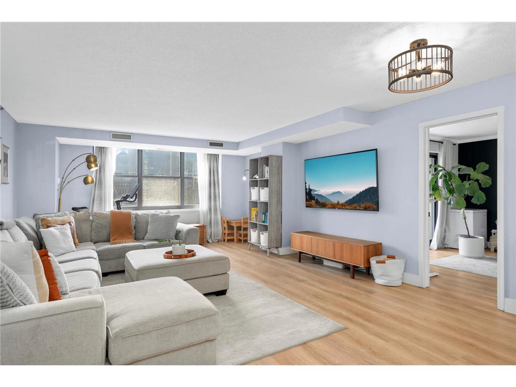 401 S 1st Street #810 Minneapolis MN 55401 6762425 image1