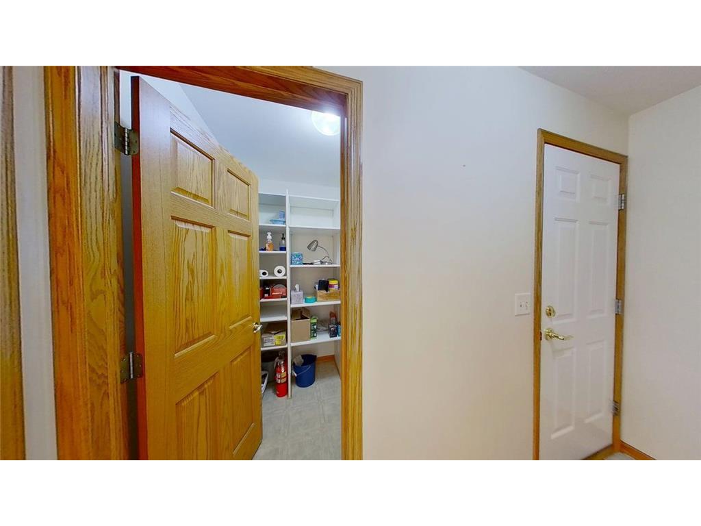401 S Bruce Street S Marshall MN 56258 7098574 image15
