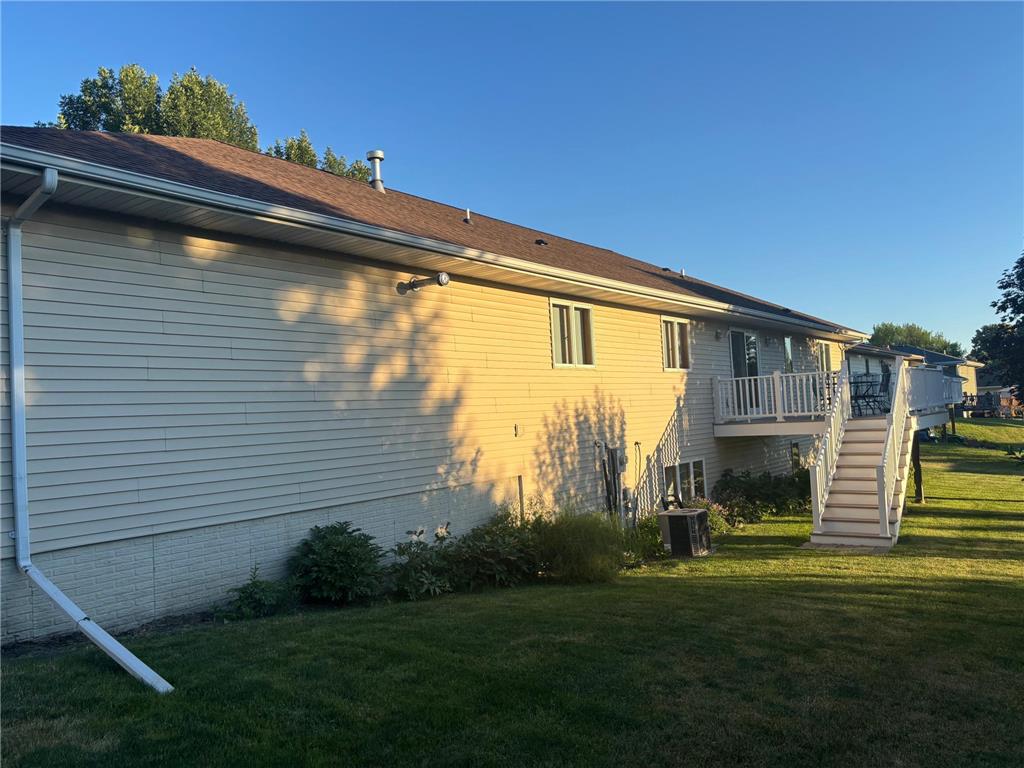 401 S Bruce Street S Marshall MN 56258 7098574 image34