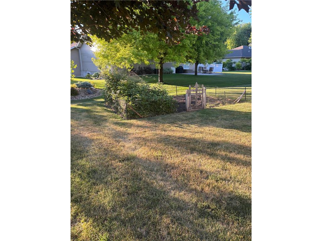 401 S Bruce Street S Marshall MN 56258 7098574 image37