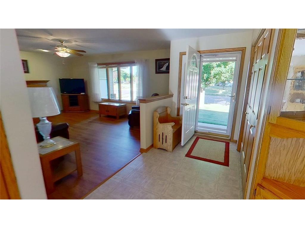 401 S Bruce Street S Marshall MN 56258 7098574 image4