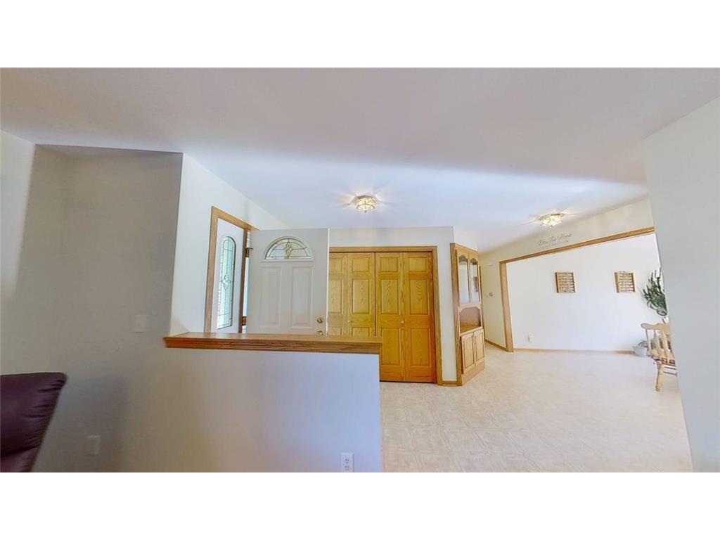 401 S Bruce Street S Marshall MN 56258 7098574 image5