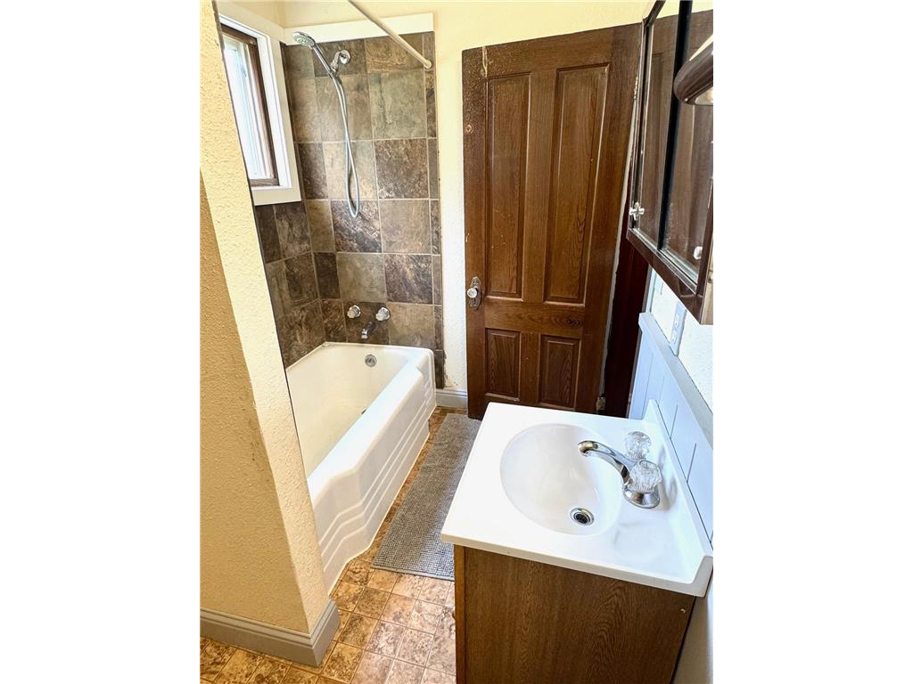 401 S Main Street Badger MN 56714 6680677 image12