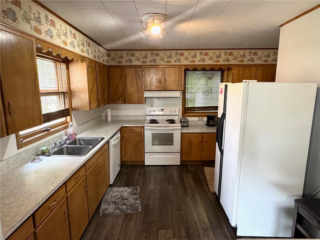 401 S Main Street Badger MN 56714 6680677 image7