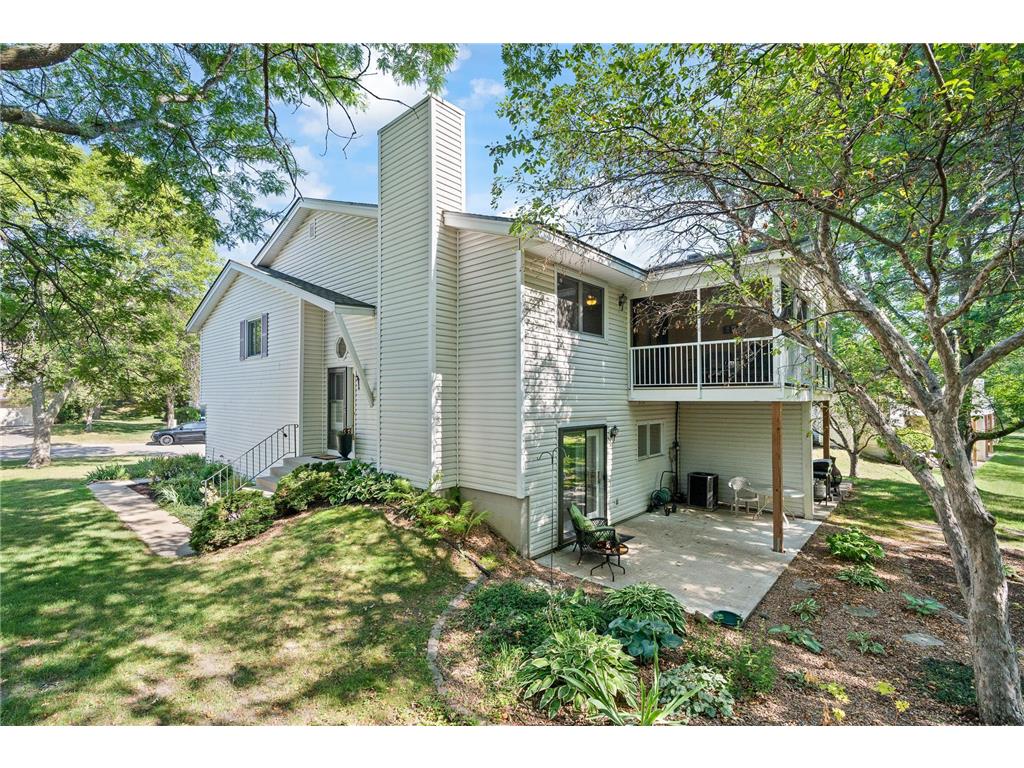401 Upper Wood Way Burnsville MN 55337 6401794 image1