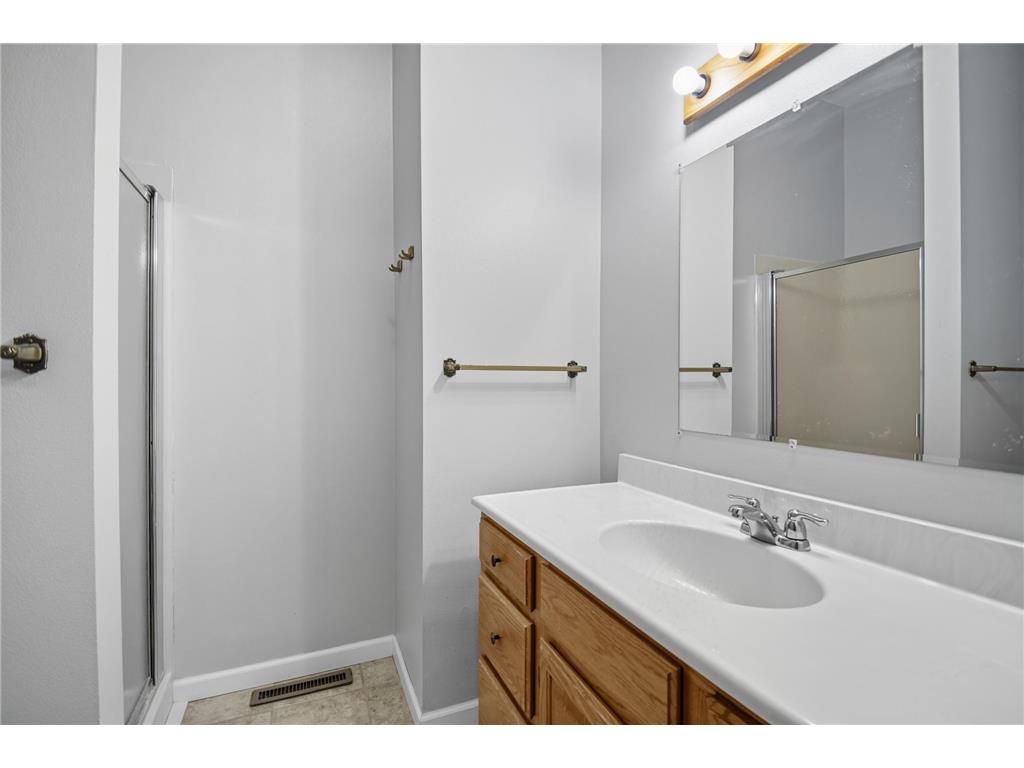 401 Walnut Avenue #201 Madison Lake MN 56063 - Madison Lake 6803399 image21