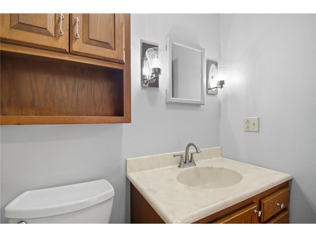 401 Walnut Avenue #201 Madison Lake MN 56063 - Madison Lake 6803399 image27