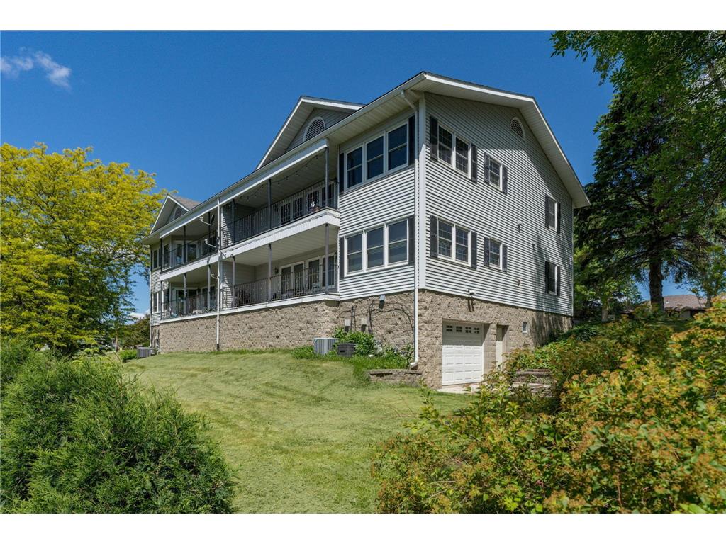 401 Walnut Avenue #202 Madison Lake MN 56063 6545575 image1