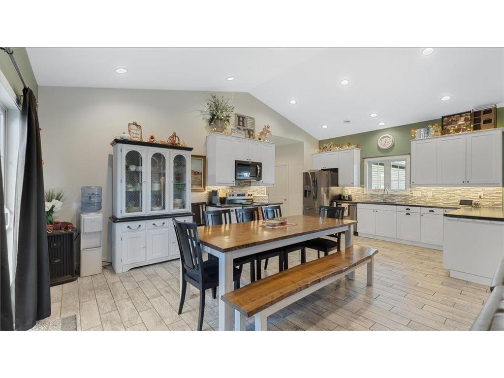 4010 40th Avenue SW Montevideo MN 56265 6817835 image9