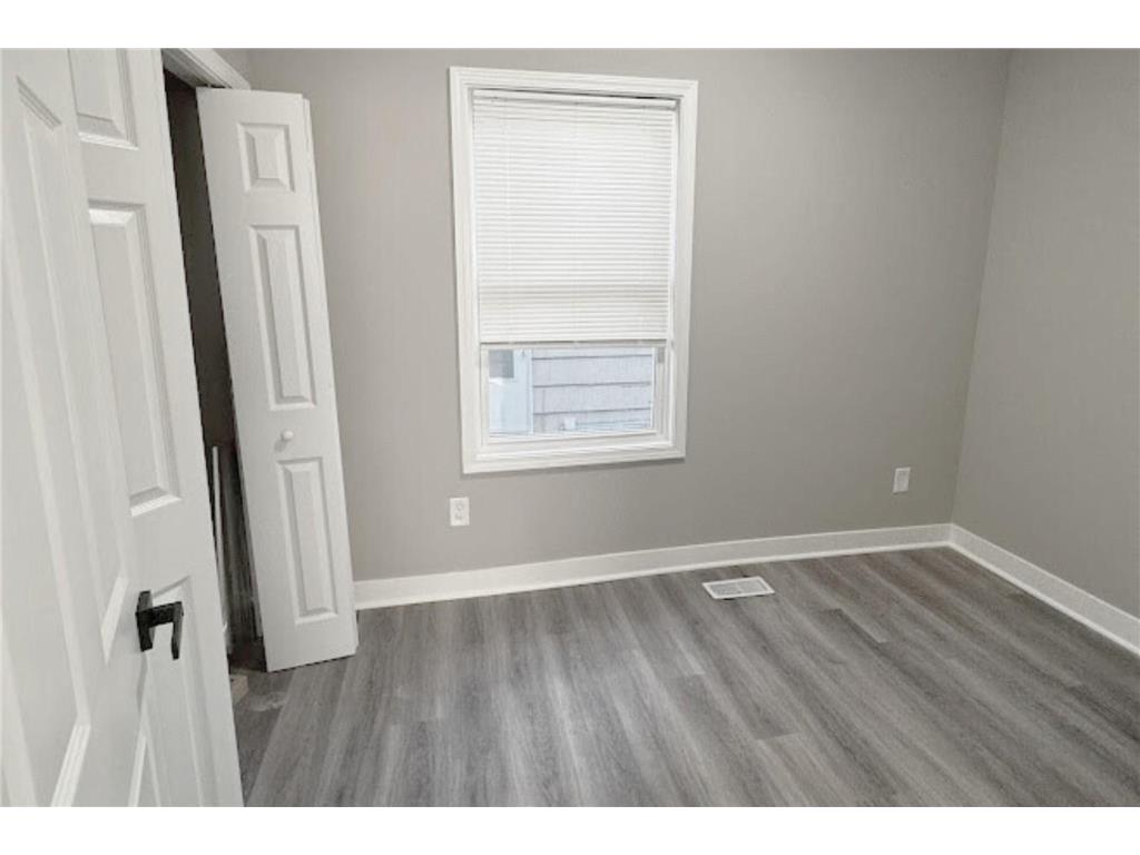 4010 Dupont Avenue N Minneapolis MN 55412 6786716 image11