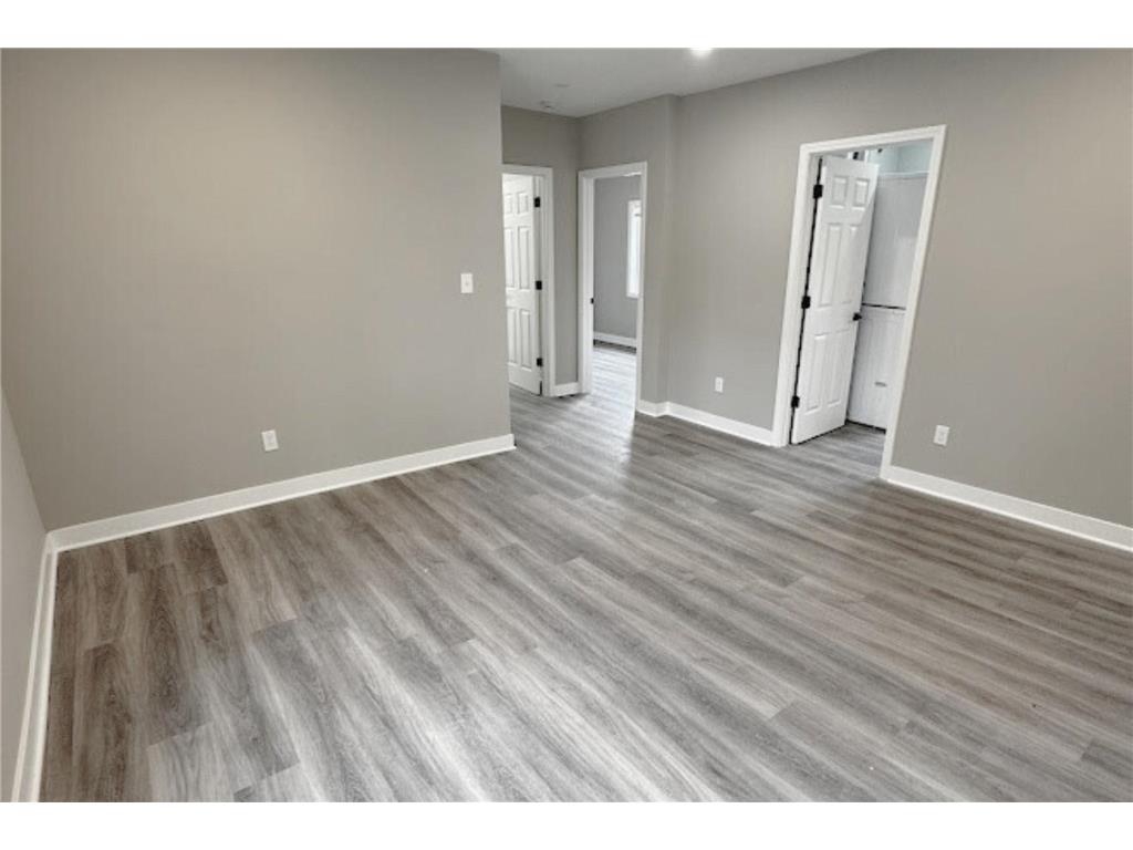 4010 Dupont Avenue N Minneapolis MN 55412 6786716 image16