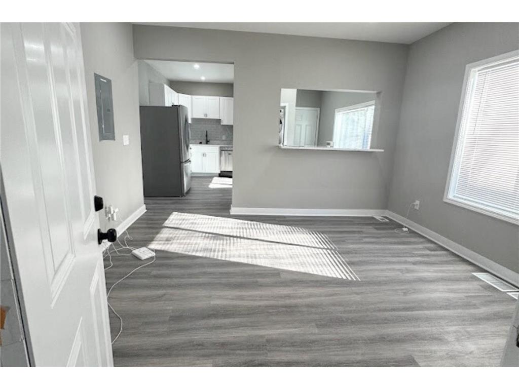 4010 Dupont Avenue N Minneapolis MN 55412 6786716 image4