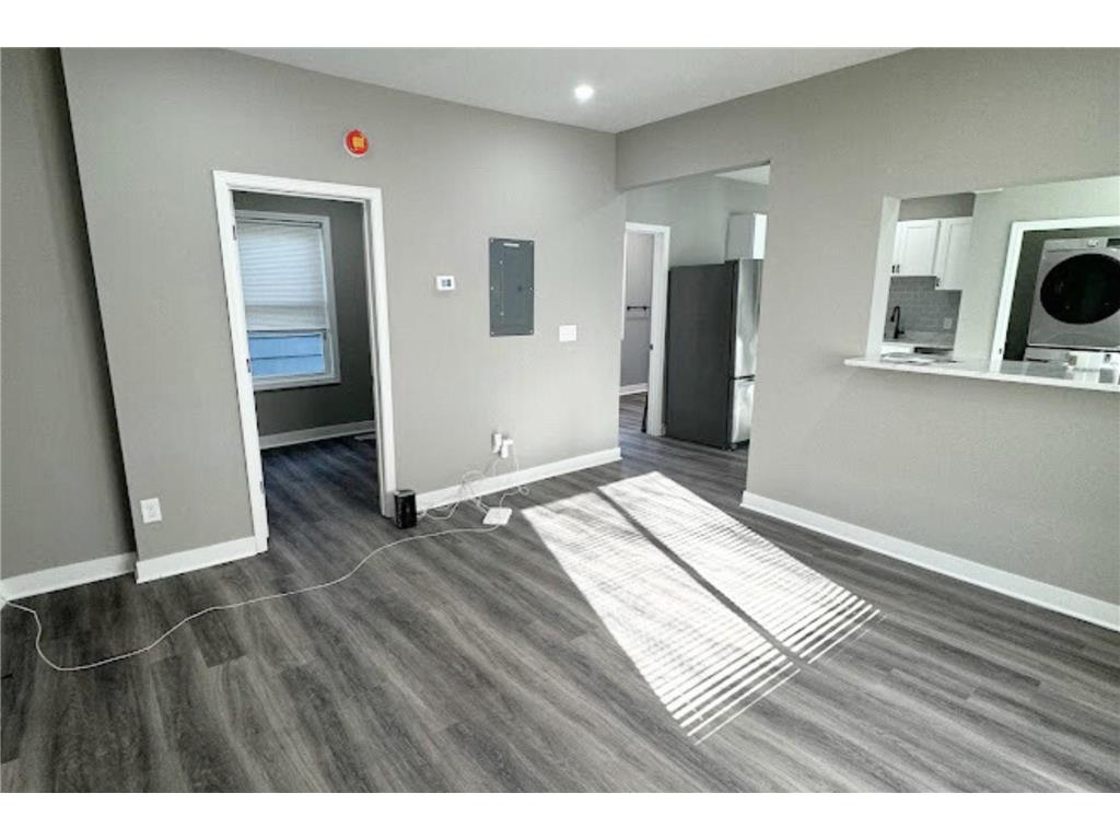 4010 Dupont Avenue N Minneapolis MN 55412 6786716 image5