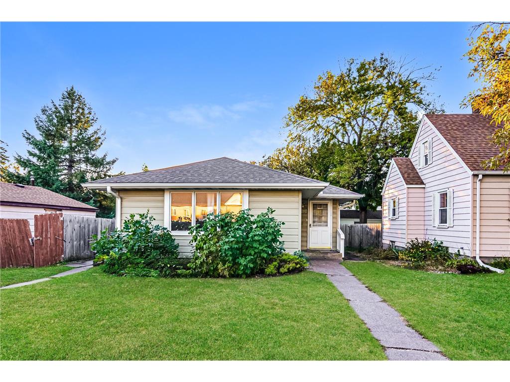 4010 Monroe Street NE Columbia Heights MN 55421 7020399 image1