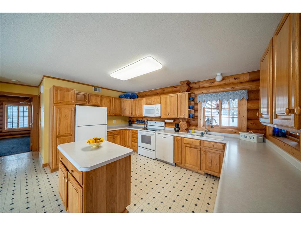 40105 Hunters Road Round Lake S Twp MN 56575 - Round Lake 7047423 image17