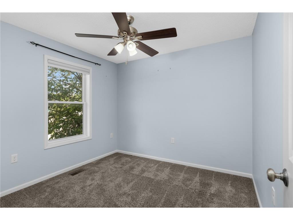 4011 5th Street NE Columbia Heights MN 55421 7055677 image15