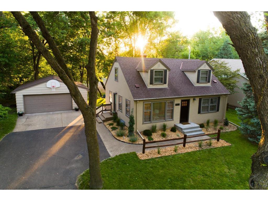 4011 Mcmenemy Street Vadnais Heights MN 55127 6478899 image1