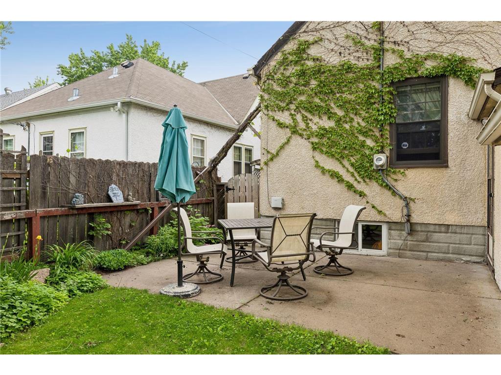 4011 Upton Avenue N Minneapolis MN 55412 7072080 image29