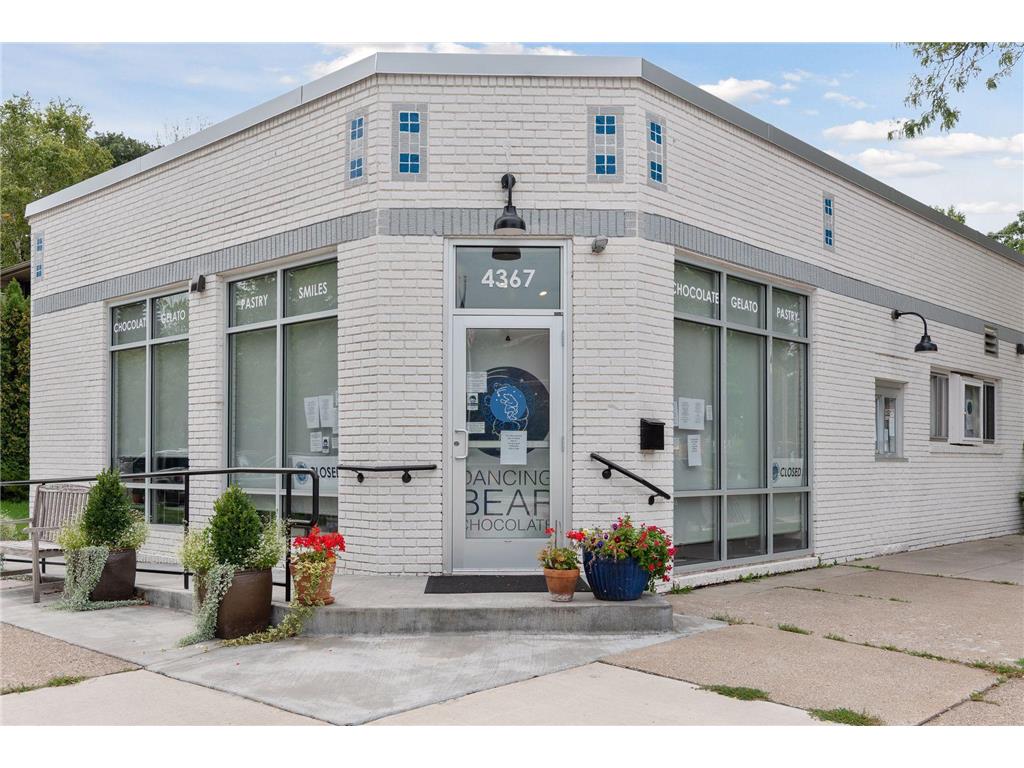 4011 Upton Avenue N Minneapolis MN 55412 7072080 image39