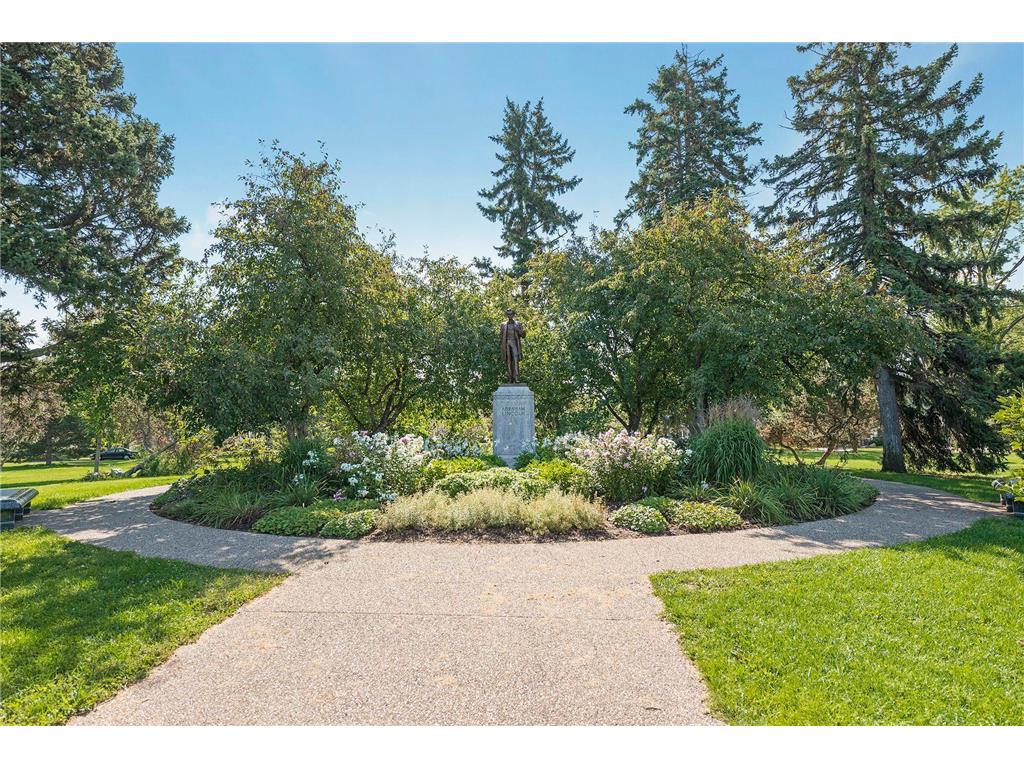4011 Upton Avenue N Minneapolis MN 55412 7072080 image41