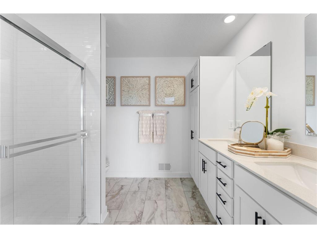 4012 Hayward Avenue N Oakdale MN 55128 7031482 image13