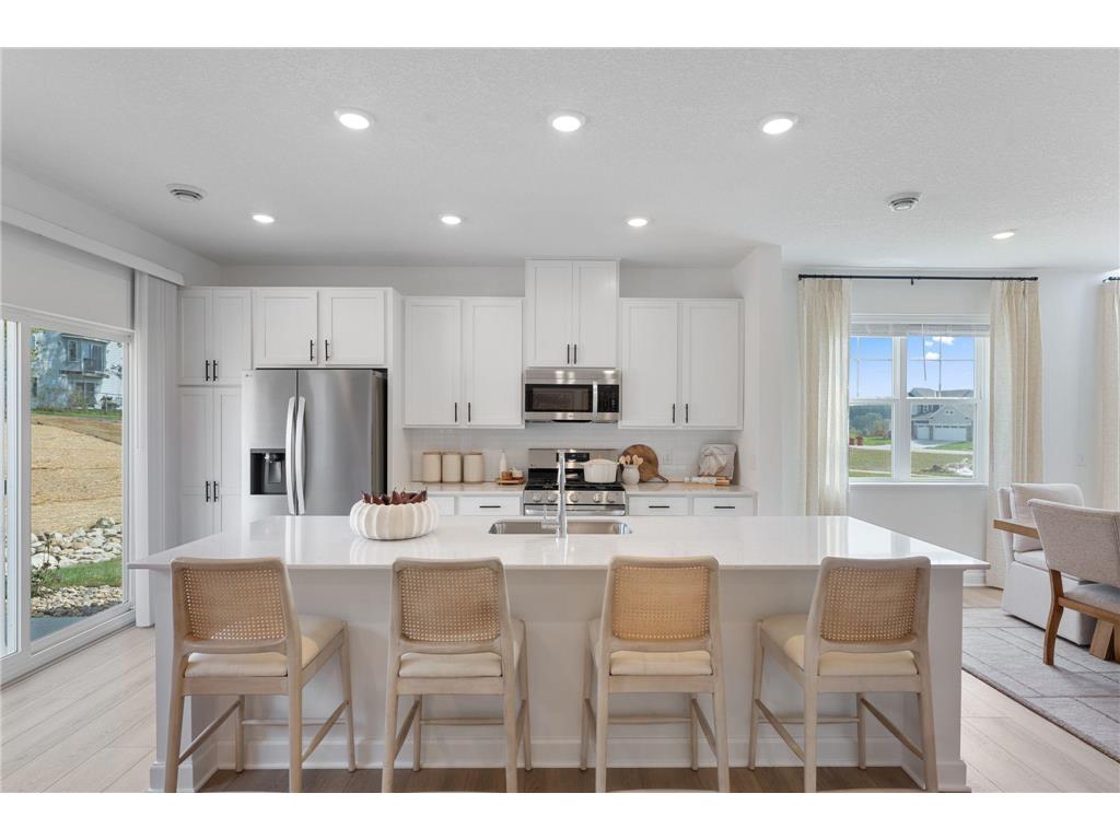 4012 Hayward Avenue N Oakdale MN 55128 7031482 image2