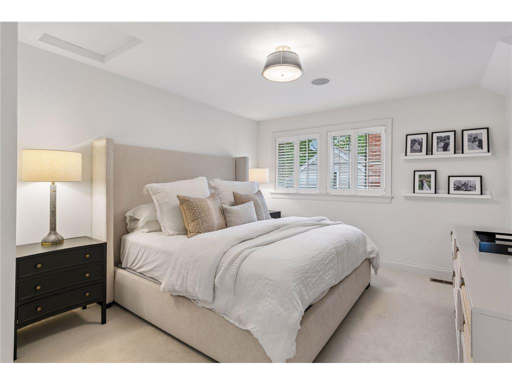 4012 Kipling Avenue Edina MN 55416 7074422 image16