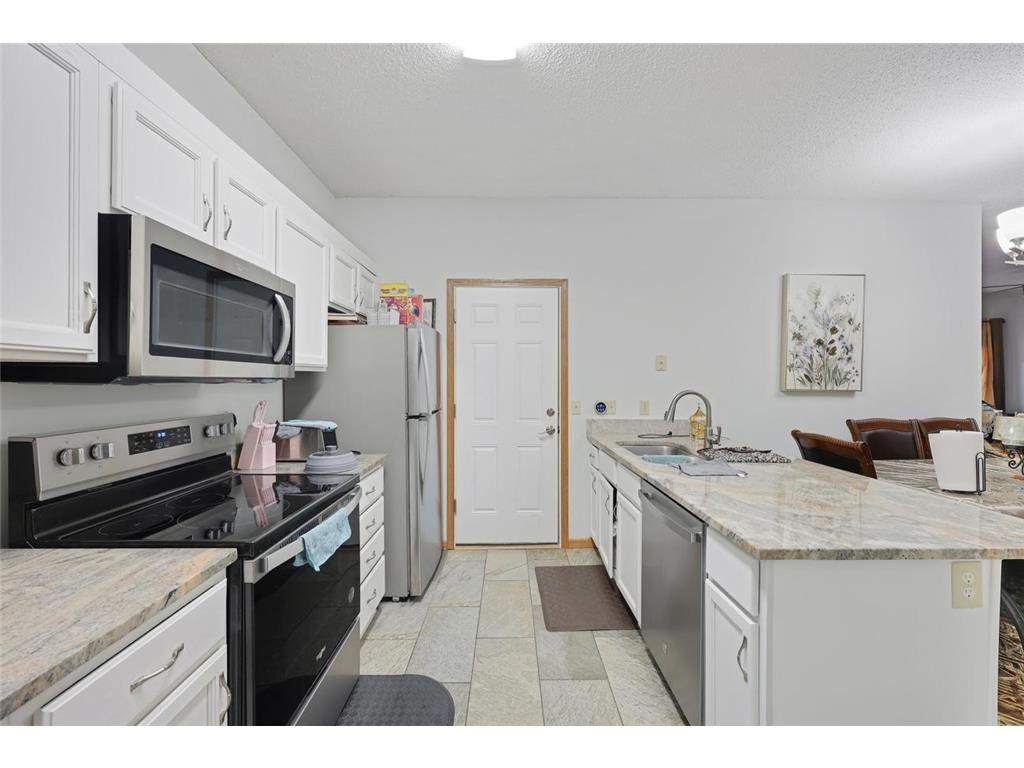 4013 Meadowlark Curve Eagan MN 55122 7060393 image12