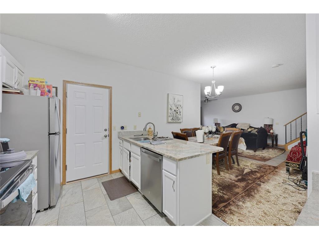 4013 Meadowlark Curve Eagan MN 55122 7060393 image13