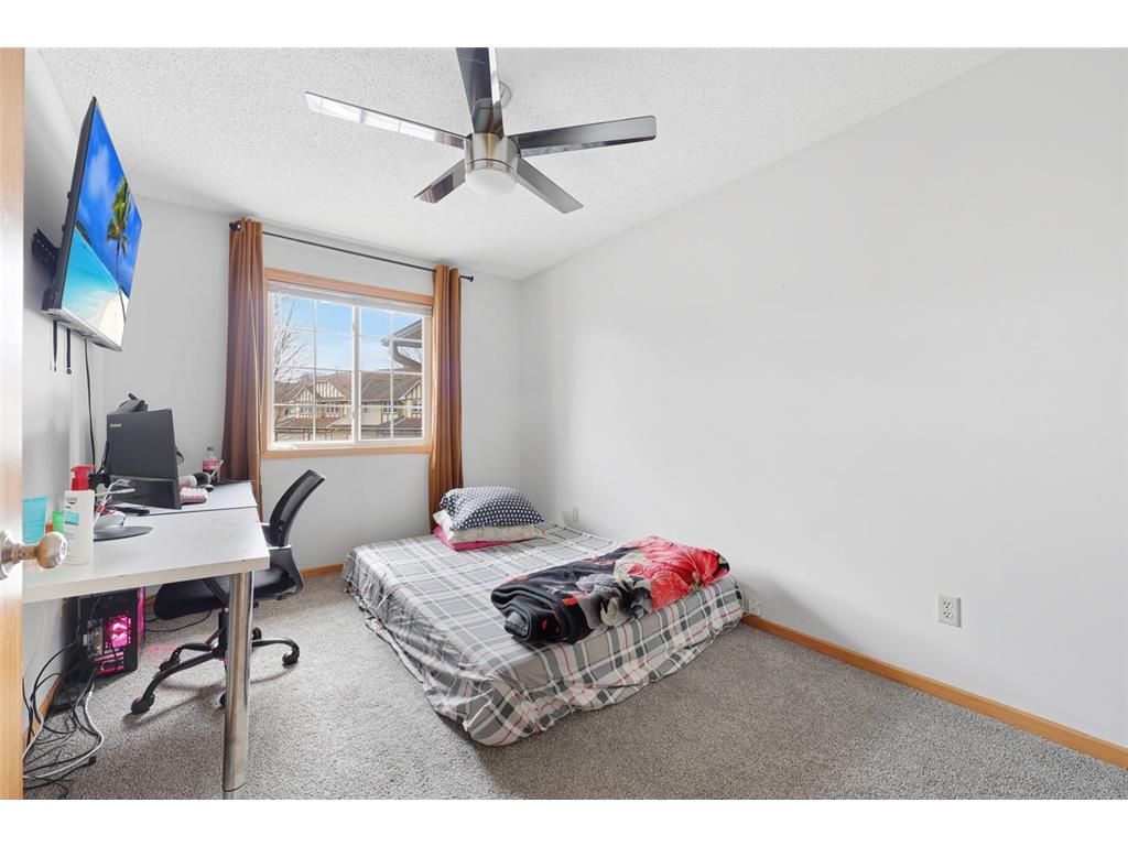 4013 Meadowlark Curve Eagan MN 55122 7060393 image22