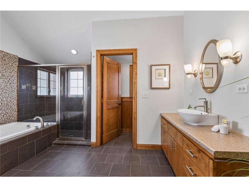 4013 Natchez Avenue Edina MN 55416 7001442 image31