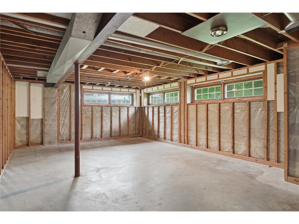 4015 Fairview Avenue N Arden Hills MN 55112 7096188 image24